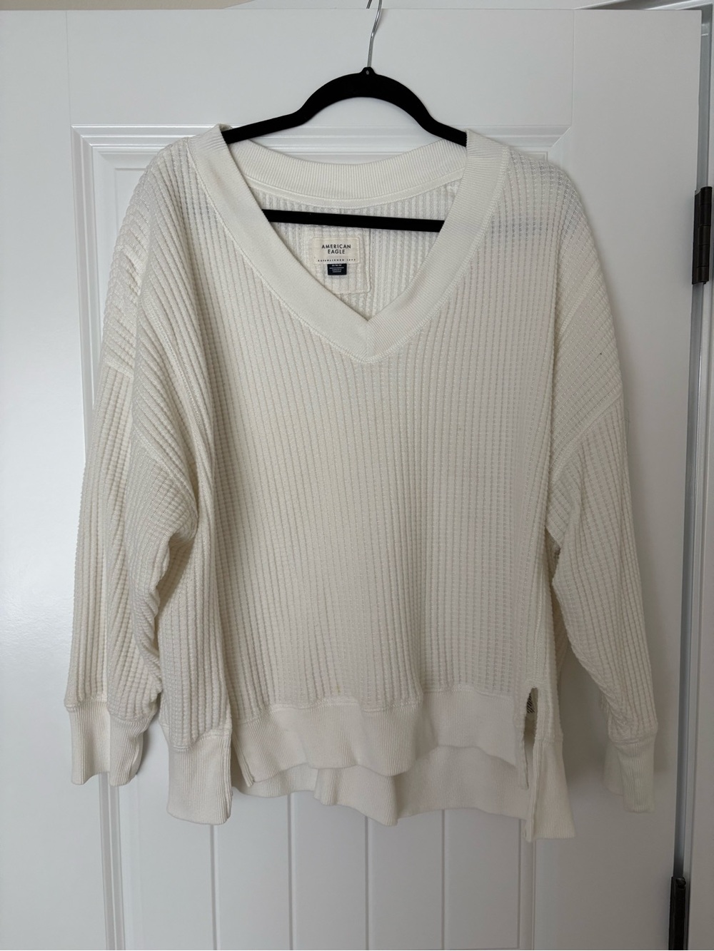 American Eagle Outfitters Cream V-Neck Ribbed Sweater
